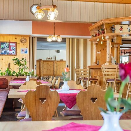 Hotel "Zum Einsiedler" Deutschneudorf Екстериор снимка
